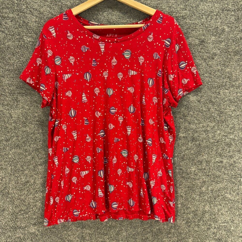 Apt. 9 T-Shirt Women XL Red New Year's Balls Print Short Sleeve Round Neck Rayon